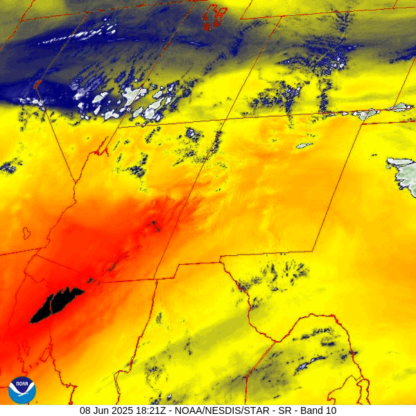 Water vapor satellite loop from 12:21pm to 1:16pm Sunday afternoon – The band of moisture is slowly pushing south. It’s a little more unstable in our area and weak showers are popping up.